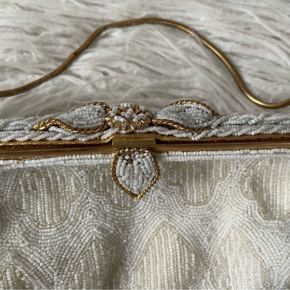 Calvaire New York Vintage Ivory Beaded Gold Hardware Small Evening Bag Pouchette - Picture 7 of 12